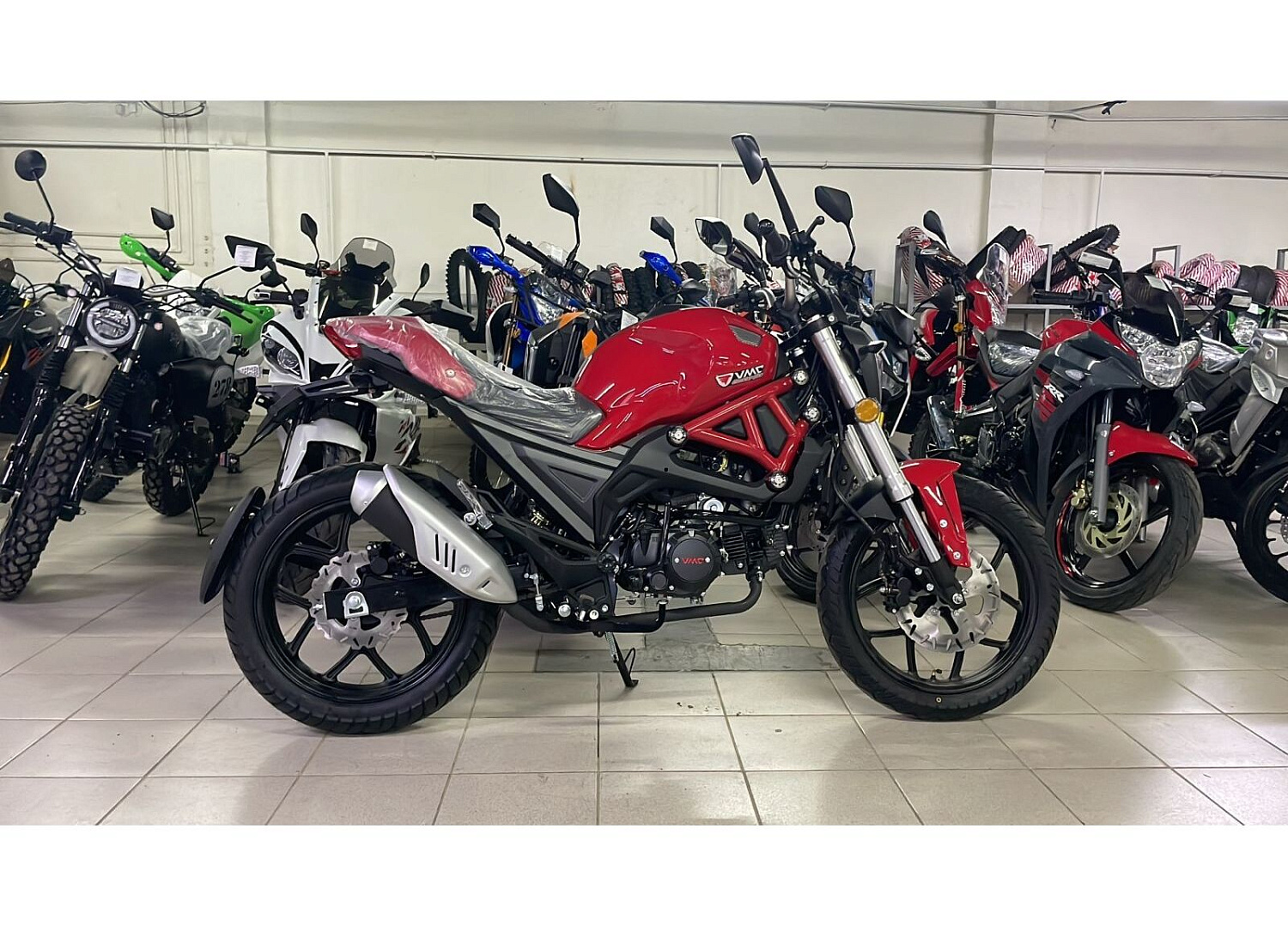 Мотоцикл VMC Monster - 250сс (replica Ducati Monster), дисковый тормоз, баланс. вал. в Сургуте