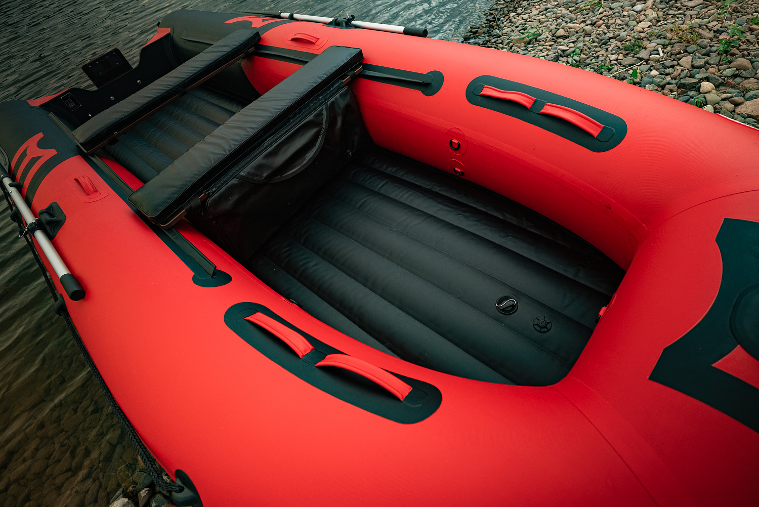 Лодка MISHIMO RIVER JET 390 под водомет в Сургуте