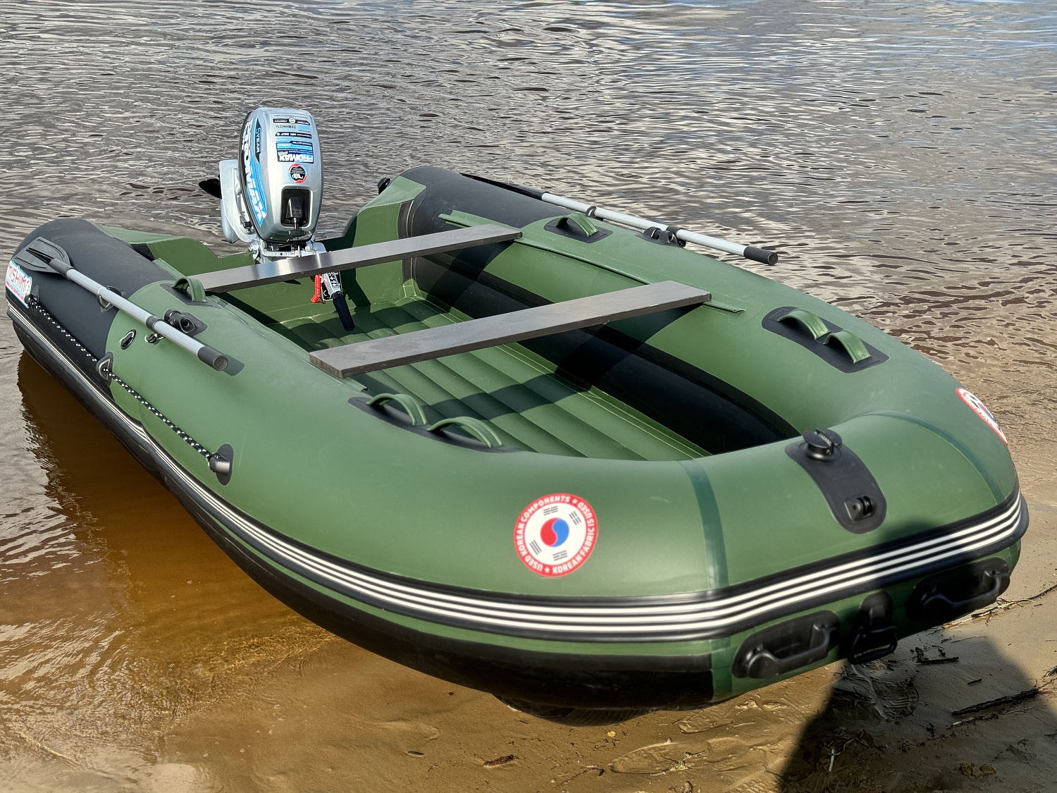 Лодка MISHIMO BIG FLOOR 400 в Сургуте