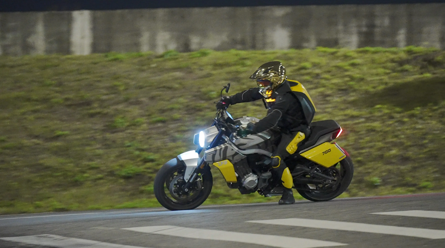 Мотоцикл Benda LFS 700 в Сургуте