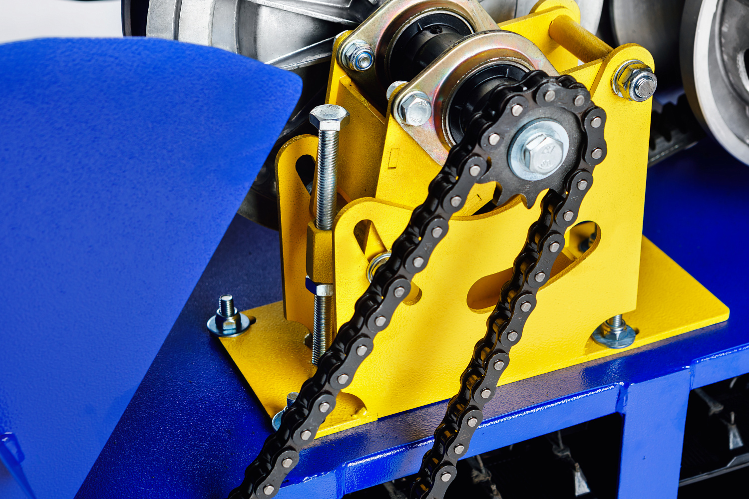 МОТОБУКСИРОВЩИК SNOW DOG 15 л.с. в Сургуте