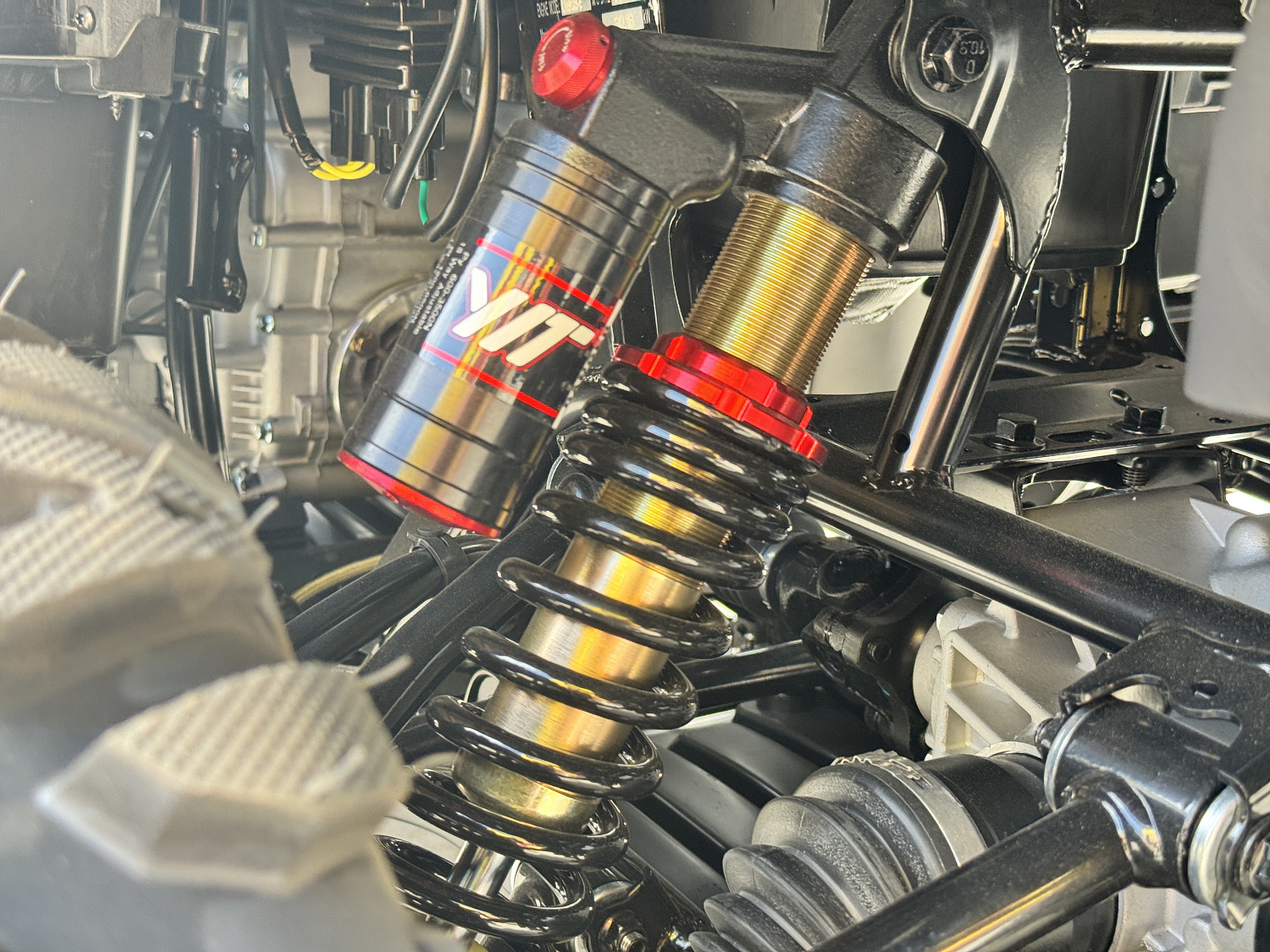 Квадроцикл HND QRX 650 PRO в Сургуте