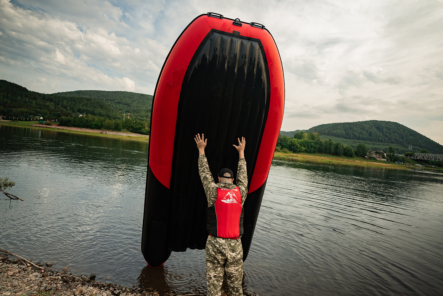 Лодка MISHIMO RIVER JET 390 под водомет в Сургуте