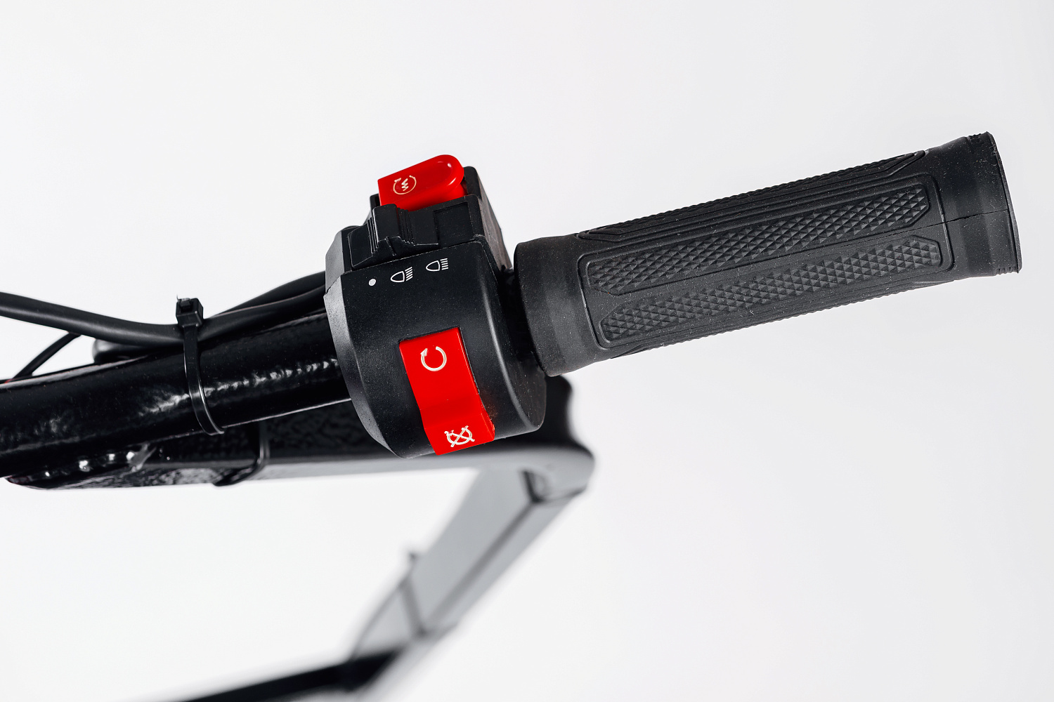 МОТОБУКСИРОВЩИК IKUDZO LONG 2.0 1700/500 EKR19 в Сургуте