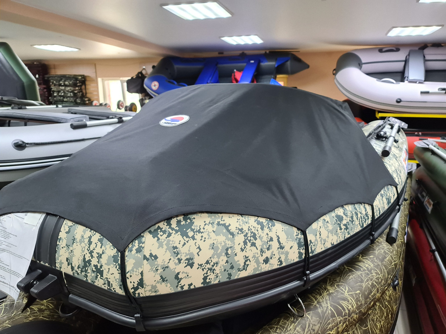 КОМПЛЕКТ НОСОВОГО ТЕНТА К ЛОДКЕ SMARINE AIR MAX 330 ЧЕРНЫЙ в Сургуте