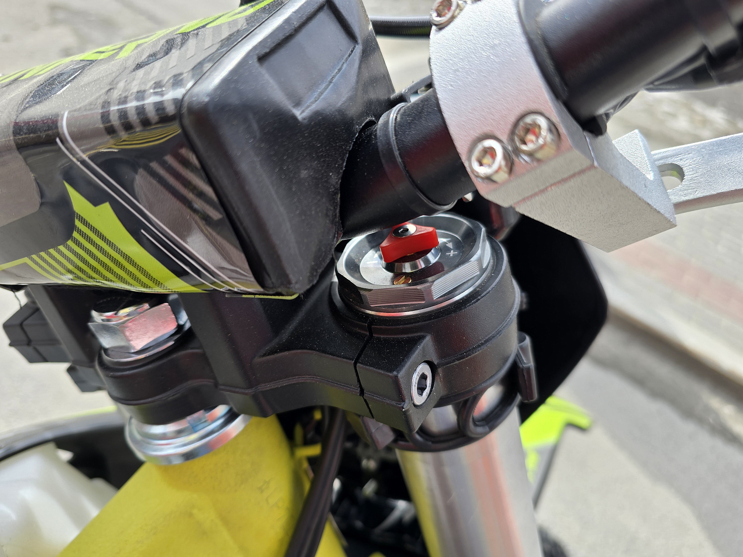 Кроссовый мотоцикл PROMAX INFERNO 380 (4 valves, 5 gears) в Сургуте