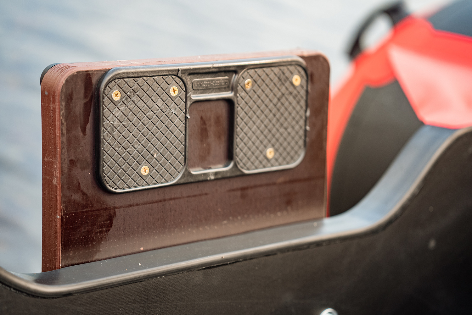 Лодка MISHIMO RIVER FJET PRO 430  под водомет в Сургуте