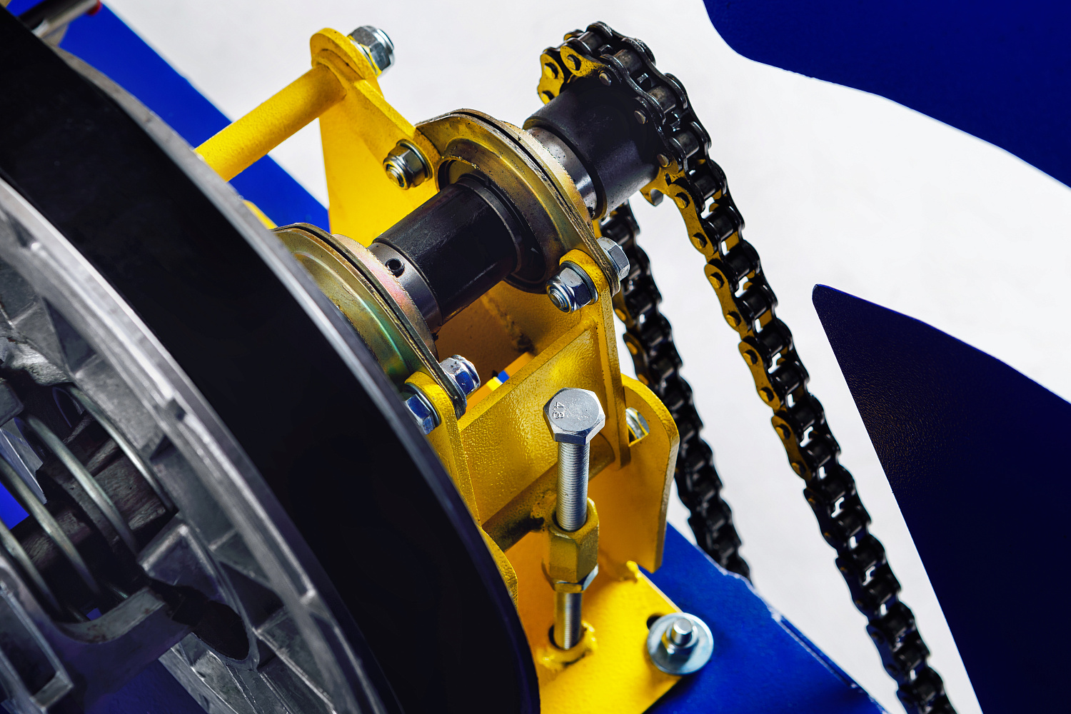 МОТОБУКСИРОВЩИК SNOW DOG 15 л.с. в Сургуте